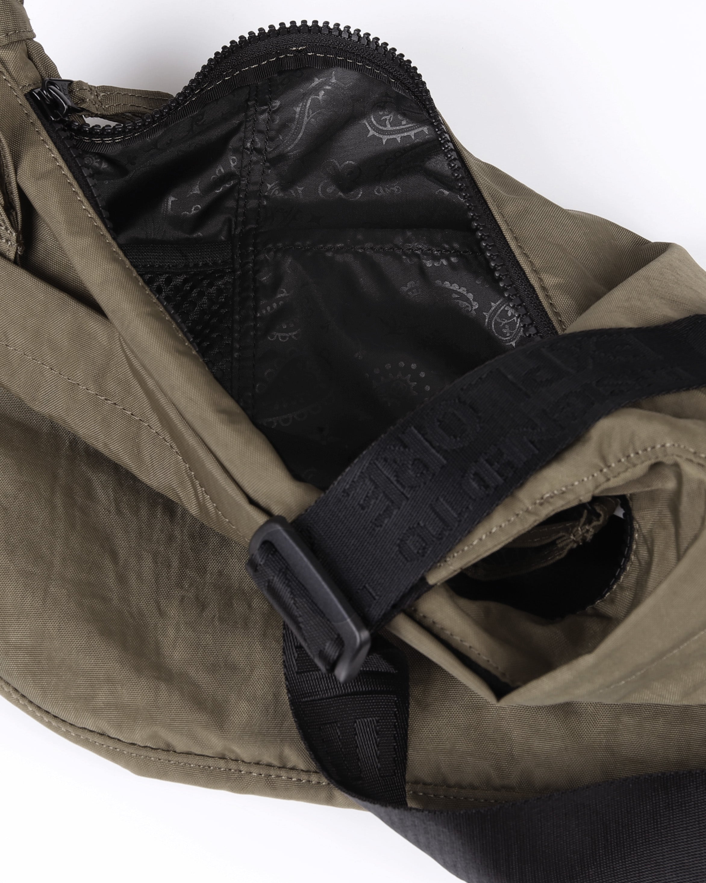 EVERYWHERE CRESCENT-4