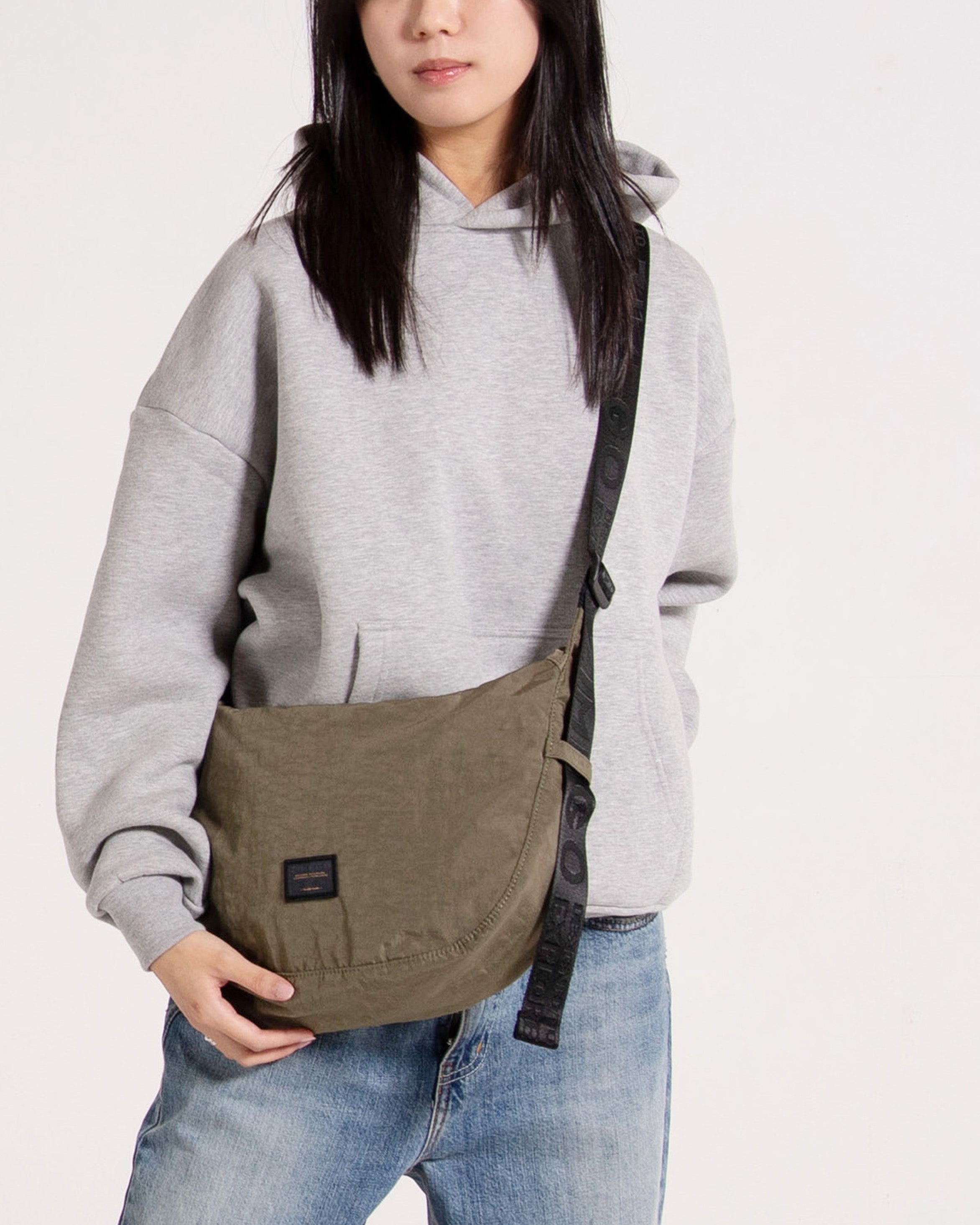 EVERYWHERE CRESCENT-3