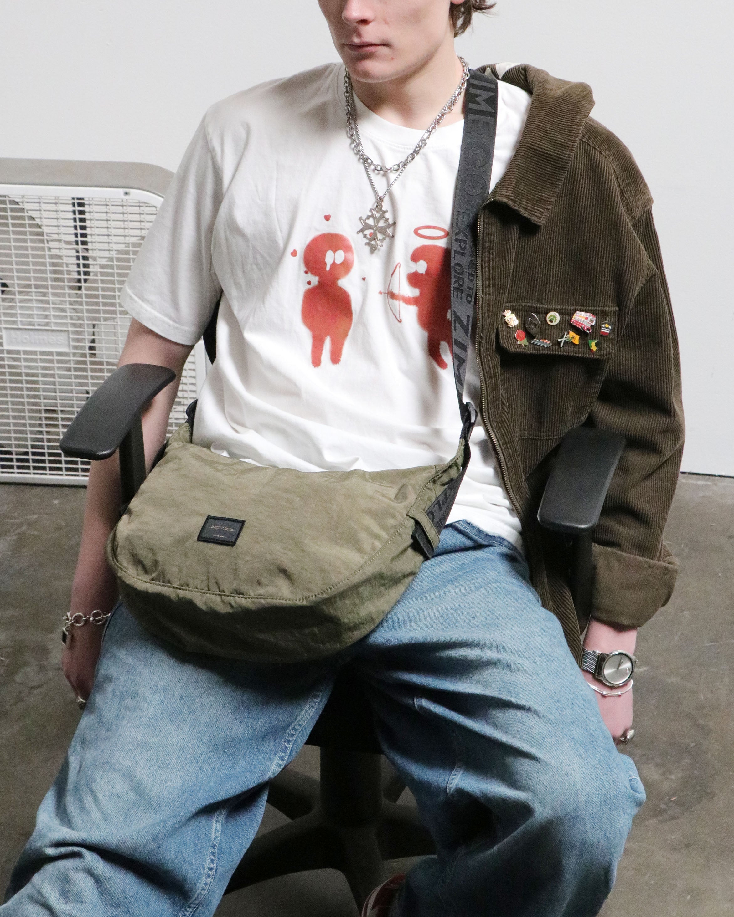 EVERYWHERE CRESCENT-0