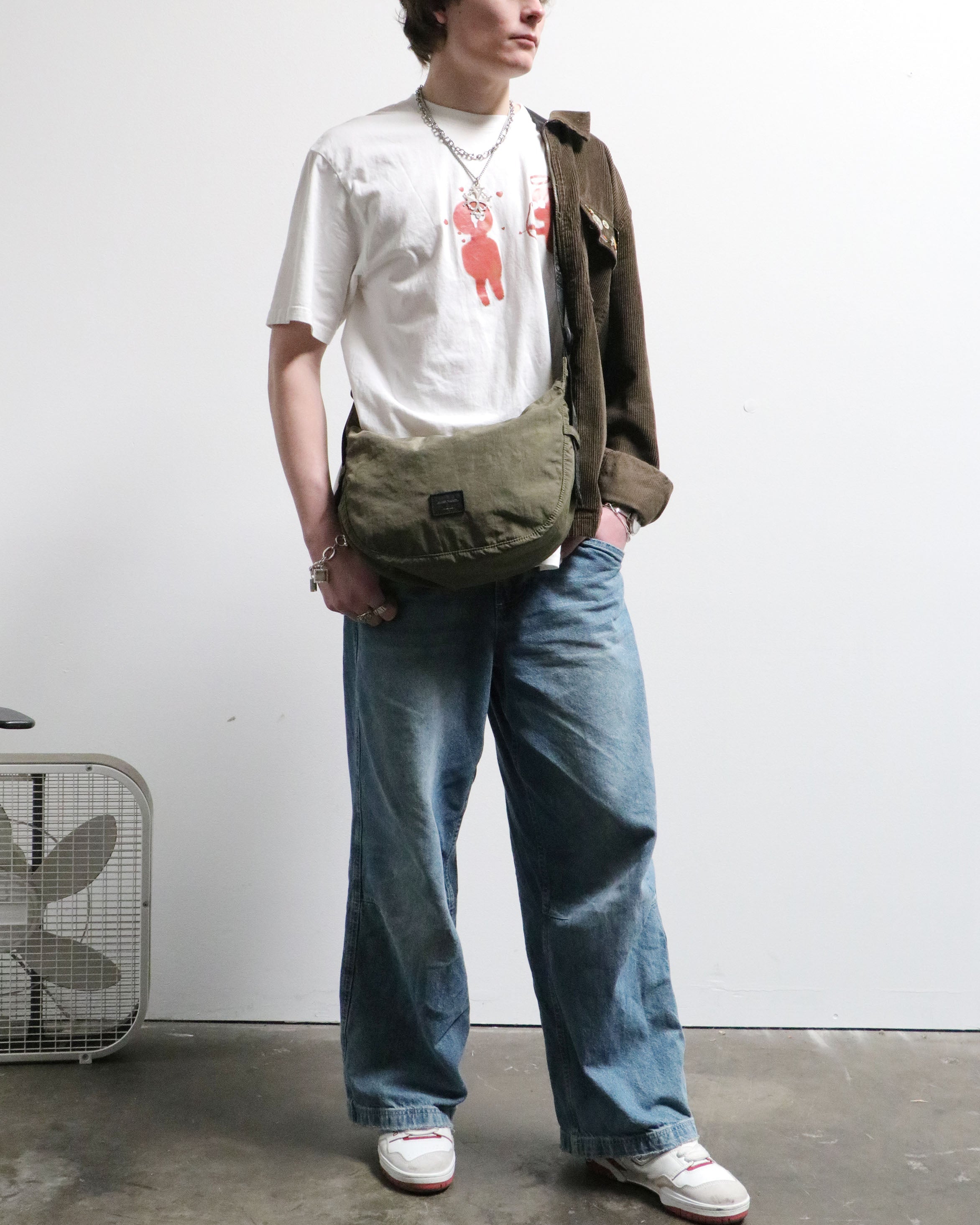 EVERYWHERE CRESCENT-2